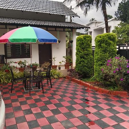 Villa Vythiri Garden Exterior foto
